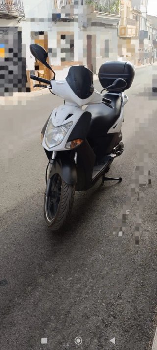 Kymco Agility 125 Scooter