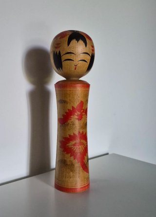 Coppia bambole Kokeshi giapponesi