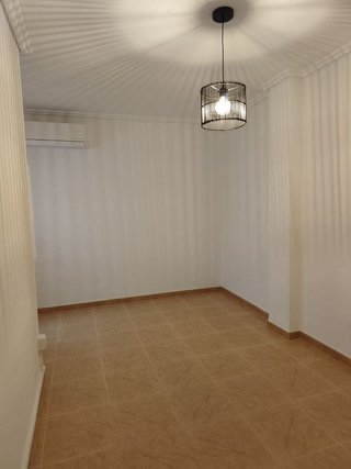 Piso en alquiler en Cruz Roja en Sevilla