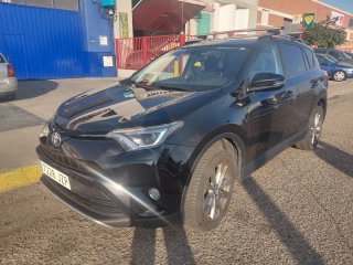 Toyota RAV4 2017