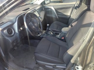 Toyota RAV4 2017