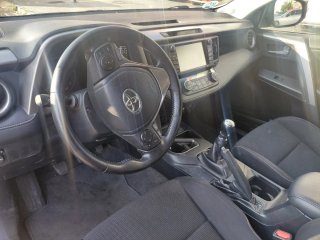 Toyota RAV4 2017