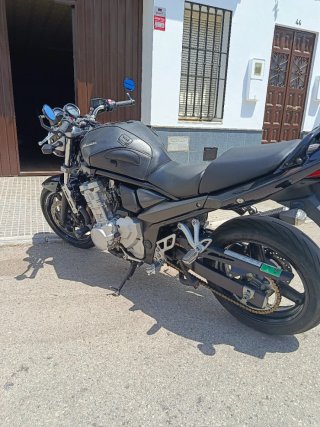 Suzuki Bandit GFS 650 Inyección