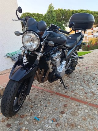 Suzuki Bandit GFS 650 Inyección