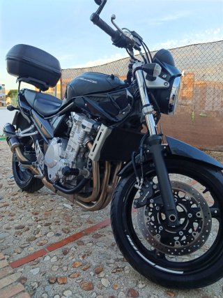 Suzuki Bandit GFS 650 Inyección
