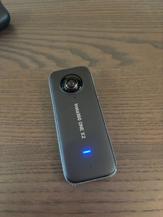 Insta360 X2 + Tarjeta Memoria 64GB