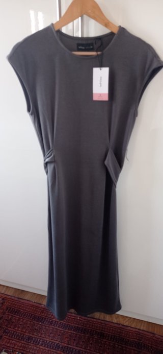 Vestido gris Lefties