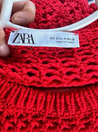 Jersey Zara Rojo Calado