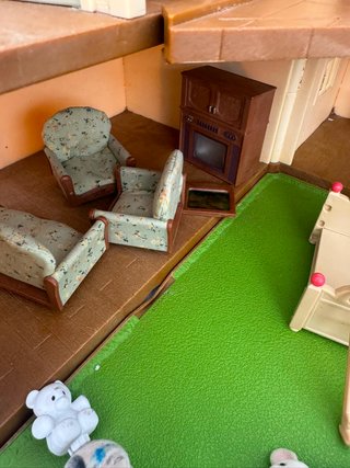 Lote Sylvanian: Casa con luz, guardería y autobús