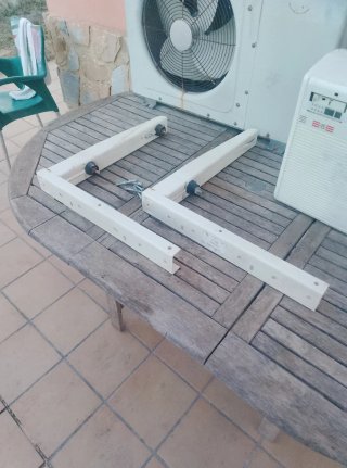 Aire Acondicionado Split y Soporte