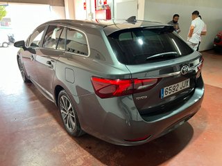 Toyota Avensis 2.0d 150cv 2015