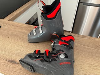 Botas Rossignol Hero 245mm (205). Para 31-32 pie