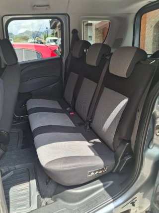 FIAT Doblò 2012