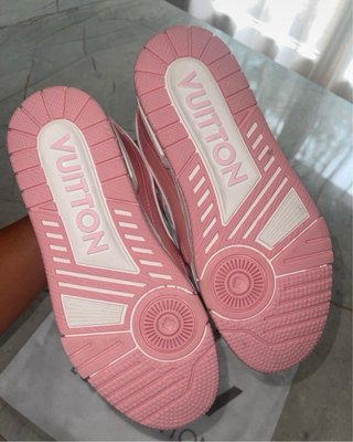 Zapatillas Louis Vuitton Rosas y Blancas Mujer