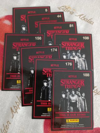 Cartas Stranger Things Panini