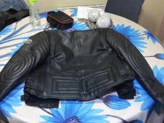 Chaqueta de moto para mujer de piel