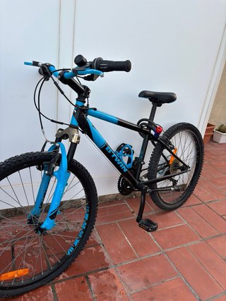 Bicicleta Montaña B'Twin Azul y Negra