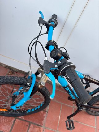 Bicicleta Montaña B'Twin Azul y Negra