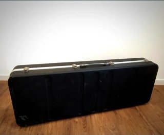 Maleta Rígida Acolchada Teclado 61 Teclas