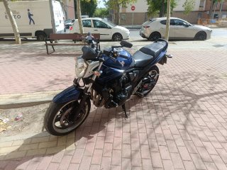 Suzuki Bandit 650 Naked Azul