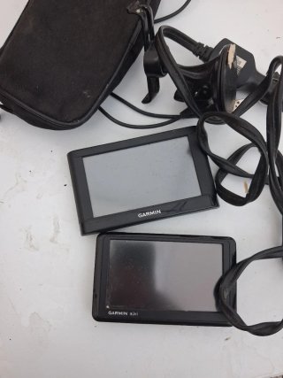 2 GPS Garmin nüvi