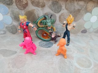 Lote de muñecos vintage dragón ball z