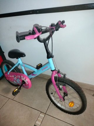 Bicicleta infantil BTWIN azul y rosa