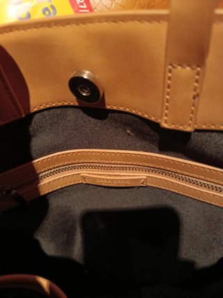 Bolso cubo de ZARA