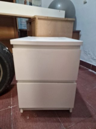 Mesilla de noche IKEA MALM