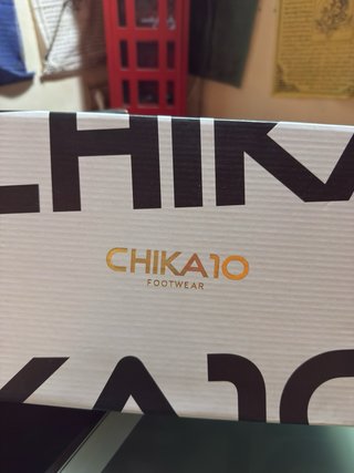 Zapatos de tacón negros para mujer