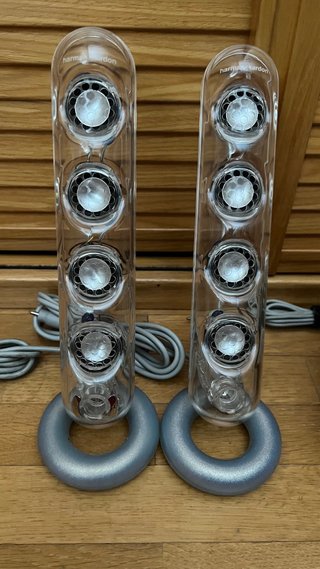Altavoces Harman Kardon Transparentes