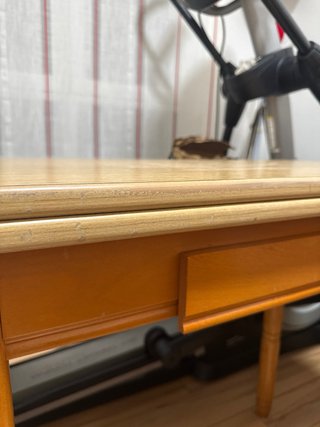 Conjunto Mesa Madera y 3 Sillas con Cojines