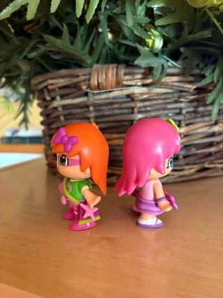 Figuras Pinypon Famosa con accesorios