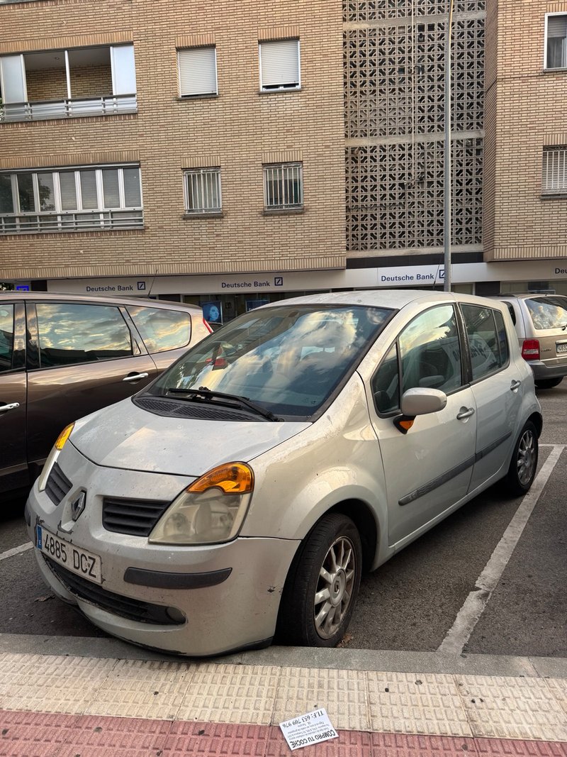 Renault Modus 1.5 dCi 82 CV - Año 2004 - foto 1