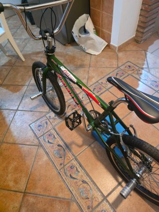 Bicicleta BMX Orbita Freestyle
