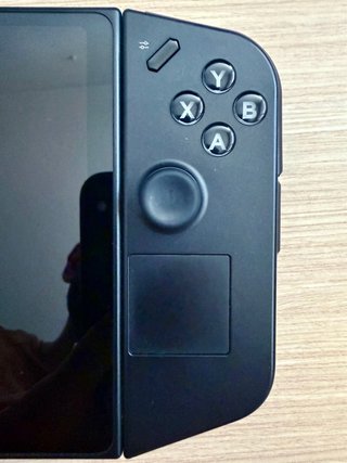 Lenovo Legion Go Z1 Extreme con garanzia.