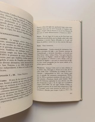 Diccionario de Historia - Diccionario de las Artes