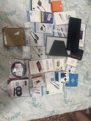 Funda tablet y accesorios varios