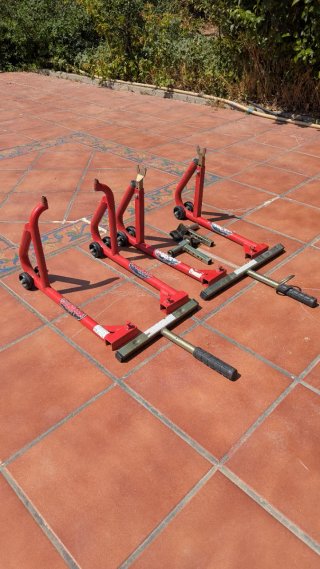 Caballetes Moto Trasero y Delantero