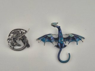 Lote 2 broches dragón azul y plata