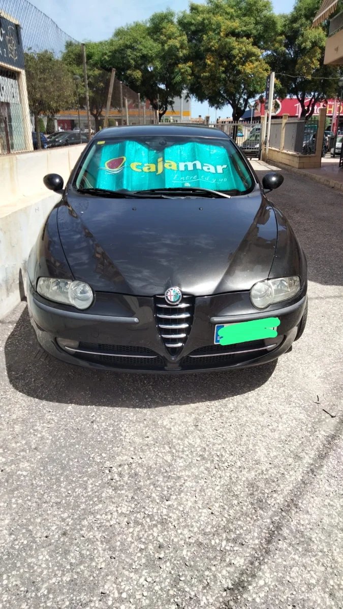 Alfa Romeo 147 2004 - foto 1