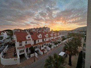 Piso en alquiler en Puerto - Plaza de Toros en Estepona
