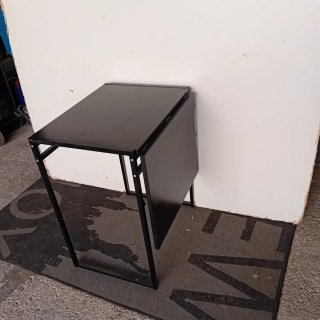 Mesita auxiliar plegable