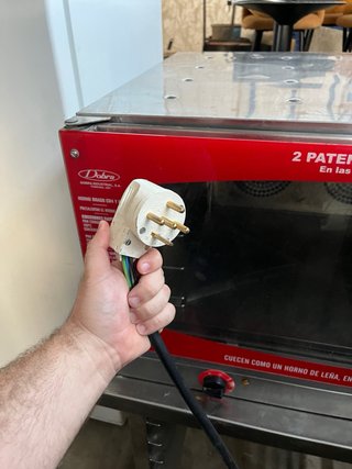 Horno industrial Dobra con soporte