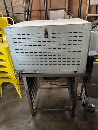 Horno industrial Dobra con soporte