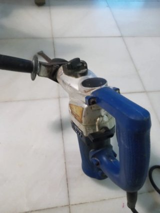 Martillo percutor electrónico