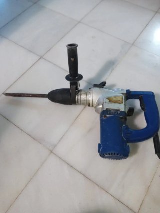 Martillo percutor electrónico