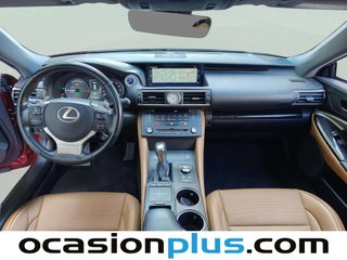 Lexus RC 300h Executive Navi NEDC 164 kW (223 CV)