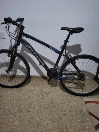 Bicicleta Btwin MTB Nera
