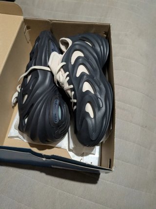 Adidas Zapatillas Deportivas Negras y Blancas